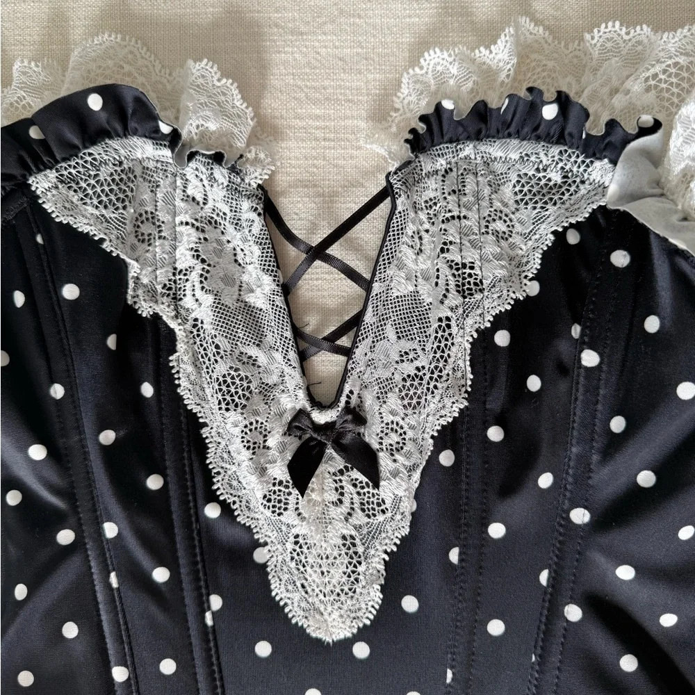 Victoria's Secret Black Corset Top - Picture 2 of 6